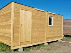 Бытовка деревянная с тамбуром БД-01